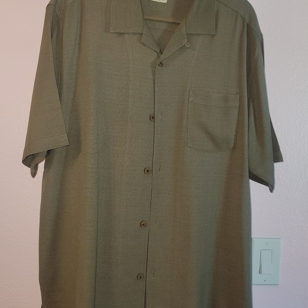 XL Mens Tommy Bahama Silk Shirt